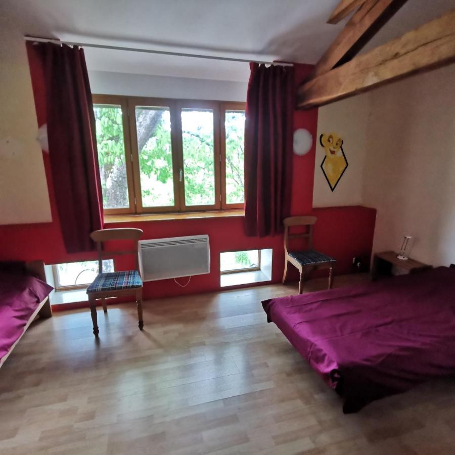 Auberge Du Precontent Arfeuilles Buitenkant foto